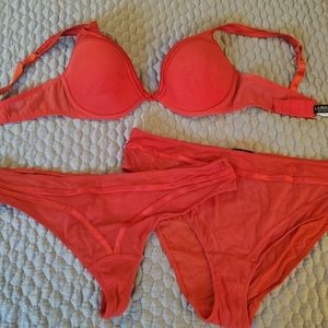 La Perla 34C red hot bra and underwear set